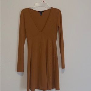 Brown dress